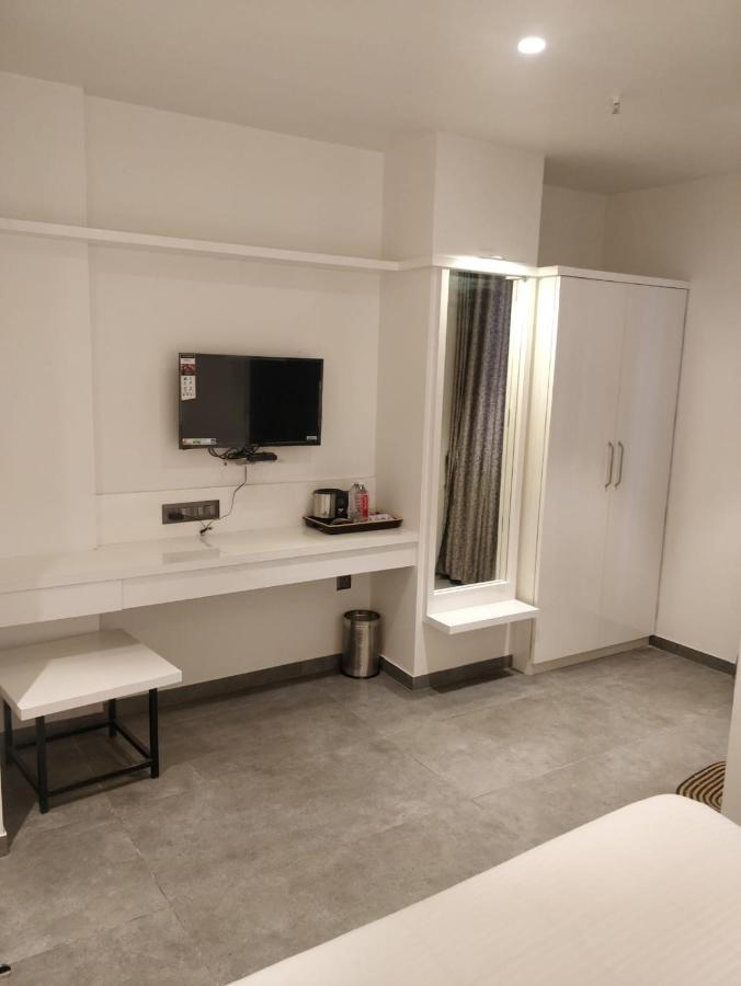 Hotel My Home Residency Nashik Esterno foto