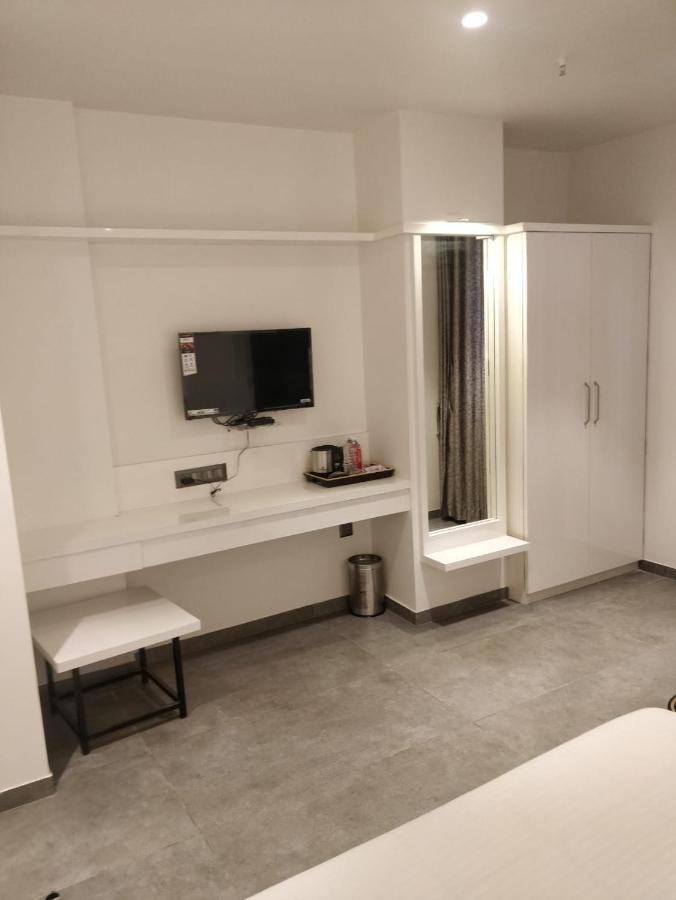 Hotel My Home Residency Nashik Esterno foto