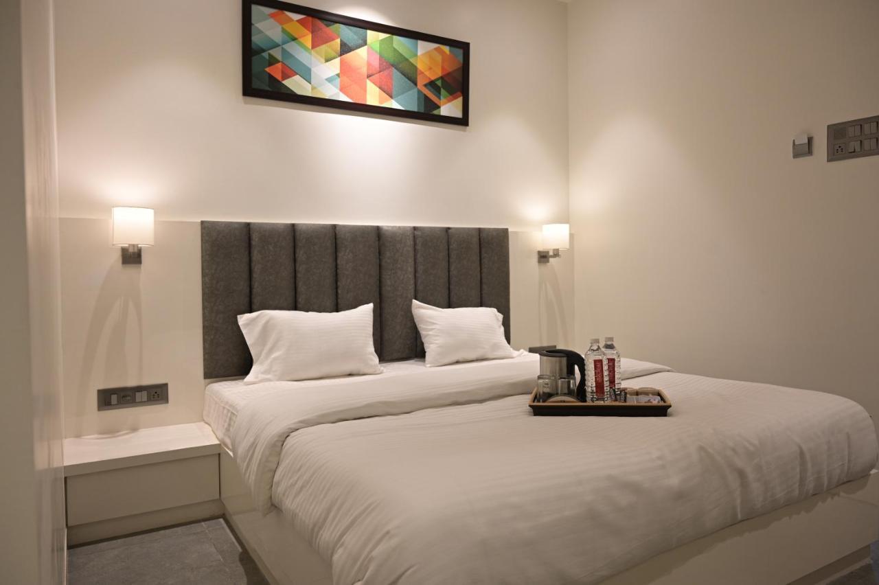 Hotel My Home Residency Nashik Esterno foto